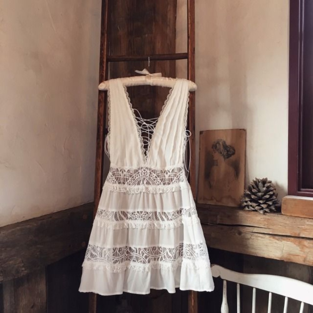 For love and Lemons Lola rose white dress XS